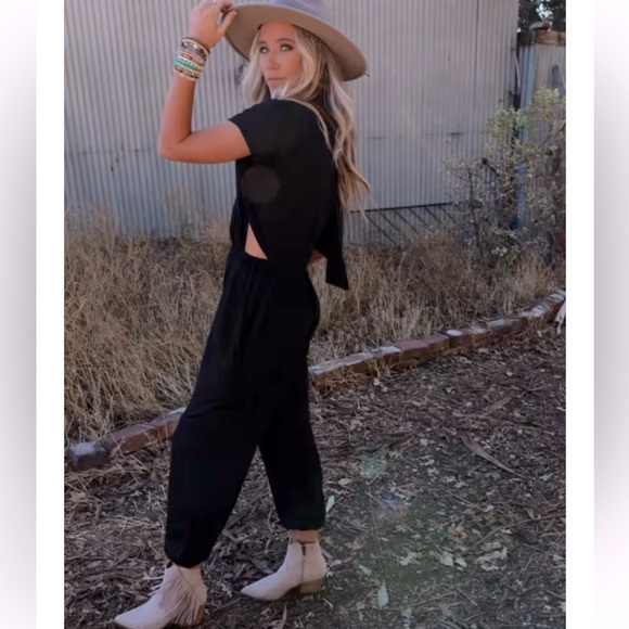 Three Bird Nest Pants - Three Bird Nest Midsummer Morocco open back jumpsuit, never worn, XL